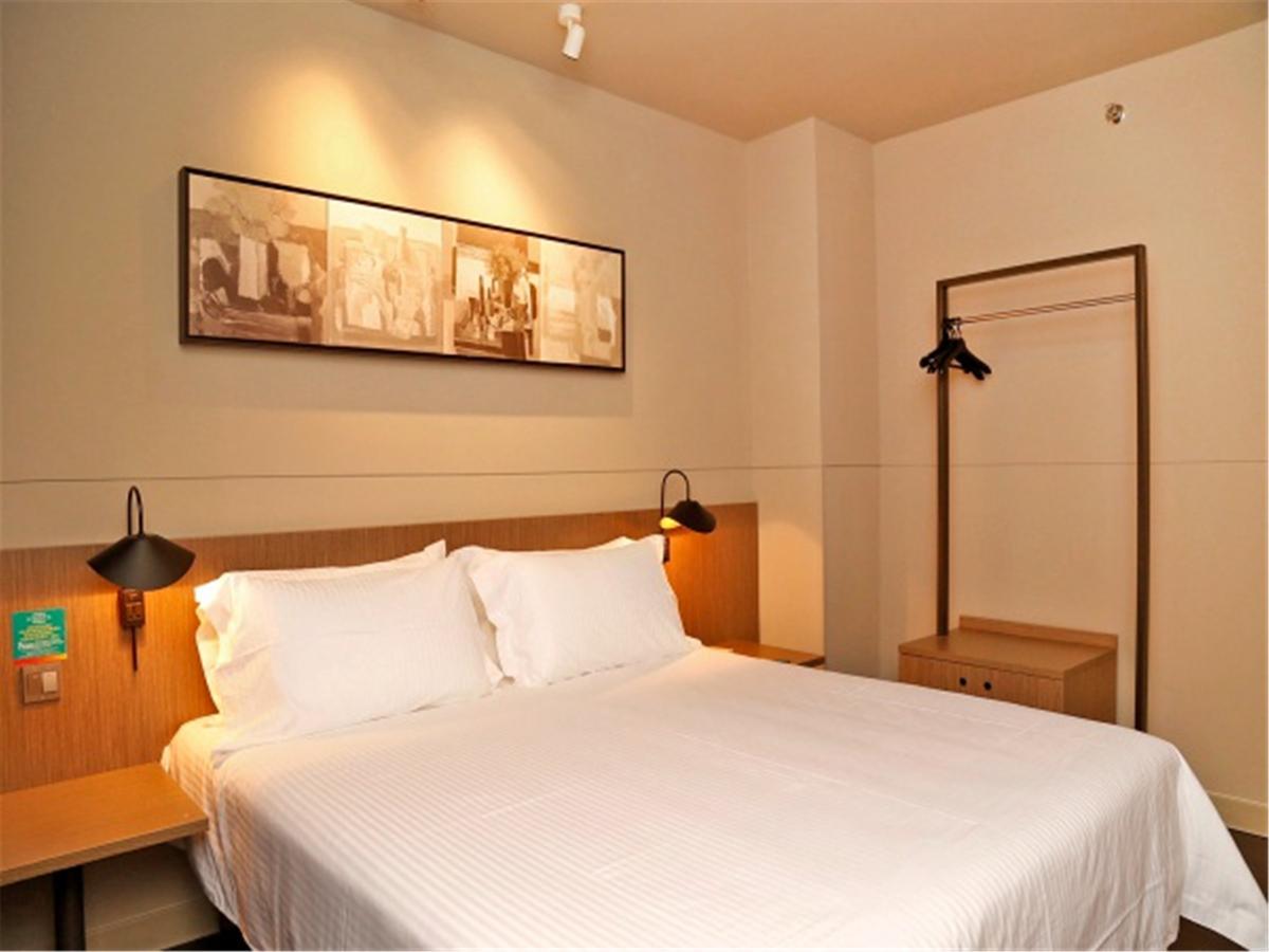 Jinjiang Inn Selected Shenzhen Huanggang Port Huangcheng Plaza المظهر الخارجي الصورة